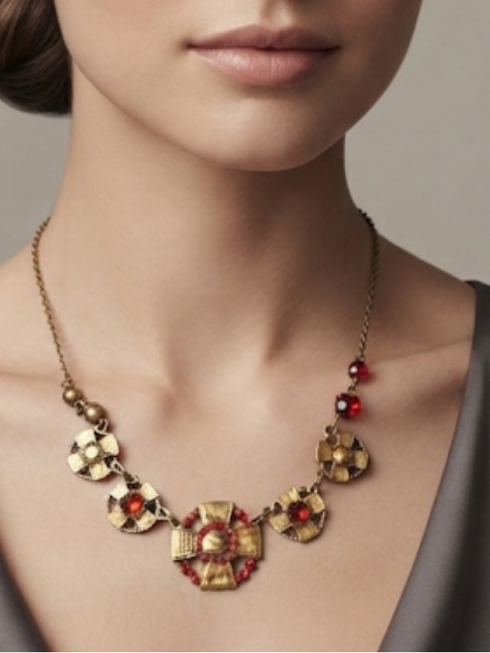 Beautiful pilgrim necklace